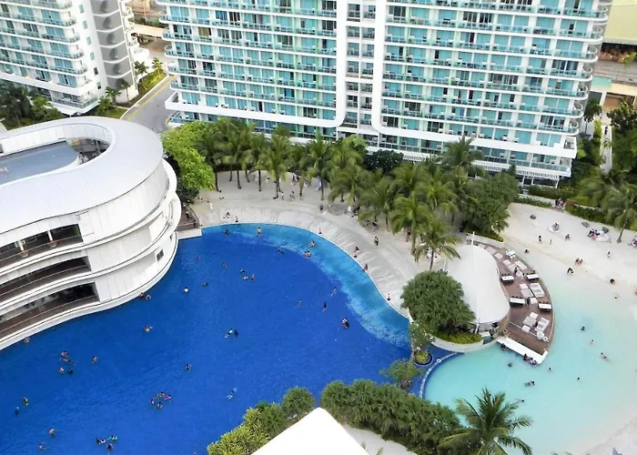 Azure Urban Residences 1br With Huge Wavepool & Man-made Near Airport 아파트