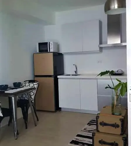 Azure Urban Residences 1br With Huge Wavepool & Man-made Near Airport 마닐라
